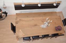 ESSZIMMERTISCH Bild